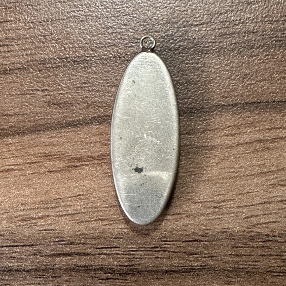 Vintage Blue Morpho Butterfly Wing Pendant With Tropical Palm Tree & Water 1.25" - Picture 4 of 4